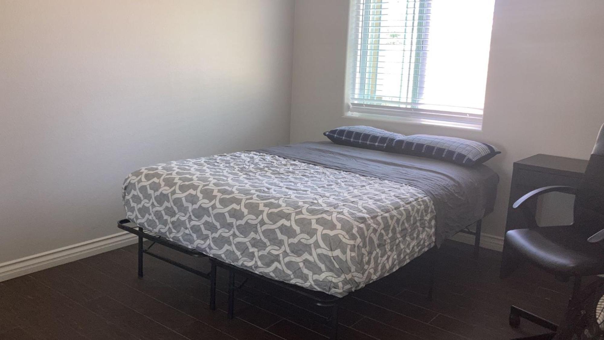 House Downtown Oc Santa Ana Hostel Εξωτερικό φωτογραφία